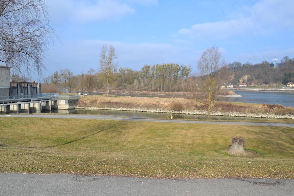 Gasthof S'Schatzkastl Ardagger Markt Exterior foto